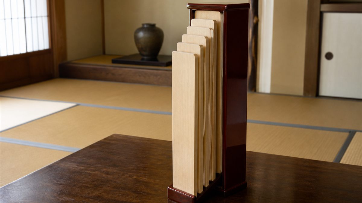 札板を納める回出位牌